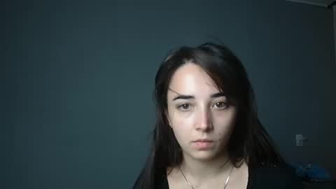 Olivia online show from 10-27-25, 02:21