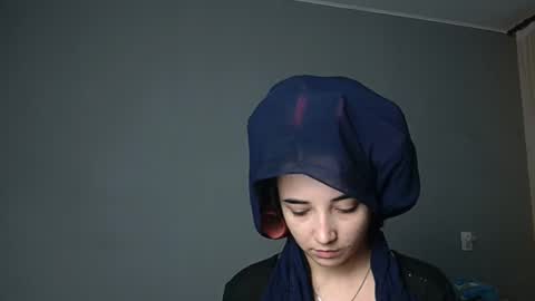 Olivia online show from 11-17-25, 01:50