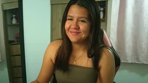 Olivia online show from 12-15-25, 12:31