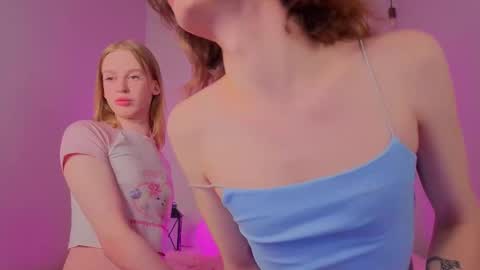 oliviaapink online show from 01-12-26, 11:48