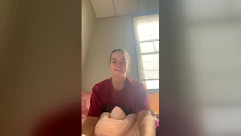 Snapshot of oliviaaraee chatting on 02-03-26, 08:14 oliviaaraee online show from 02-03-26, 08:14