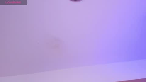 OLIVIA online show from 02-05-25, 04:37