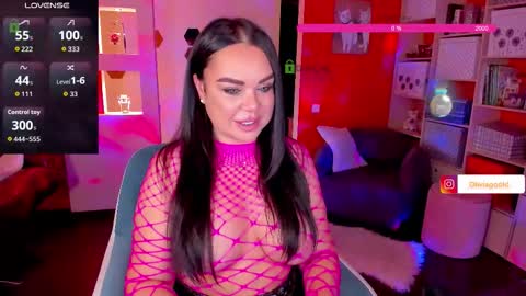 Oliviagoold online show from 11-04-25, 10:58