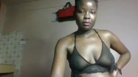 oliviah_1 online show from 10-18-25, 08:26