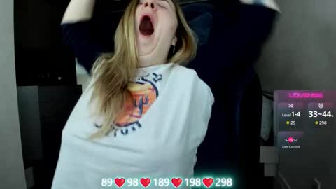 . online show from 01-11-26, 04:06