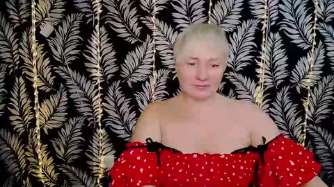 Kelly online show from 02-20-25, 03:19