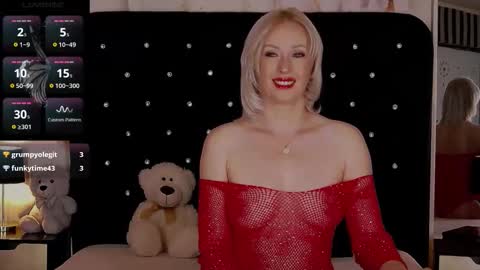 Olivia online show from 09-27-25, 08:36