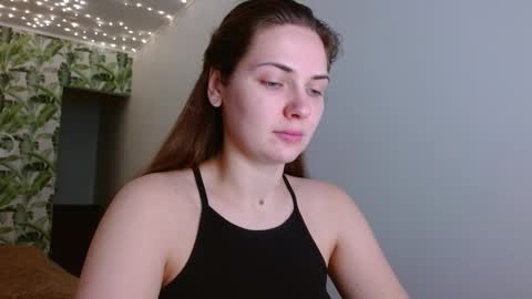 Olivia online show from 01-09-25, 05:23