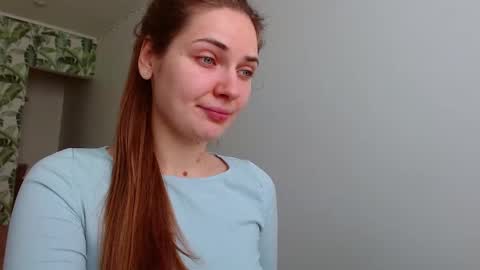 Olivia online show from 02-18-25, 05:31