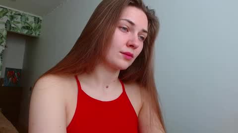 Olivia online show from 03-10-25, 05:22