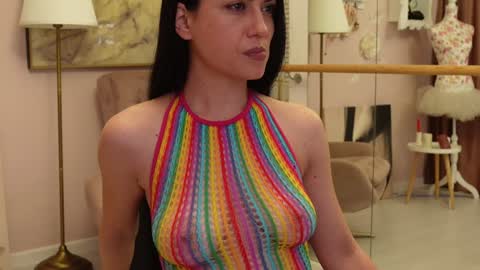 OliviaSway online show from 01-12-25, 02:45