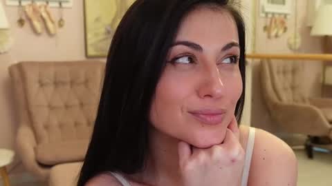 OliviaSway online show from 02-28-25, 03:59