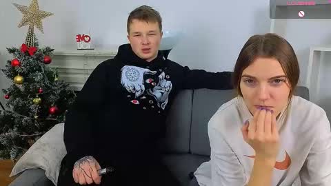 Snapshot of ollistiw chatting on 01-12-26, 08:08 Olli and Stiw online show from 01-12-26, 08:08