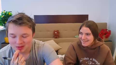 Snapshot of ollistiw chatting on 02-10-26, 09:13 Olli and Stiw online show from 02-10-26, 09:13