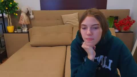 Snapshot of ollistiw chatting on 02-14-26, 09:06 Olli and Stiw online show from 02-14-26, 09:06