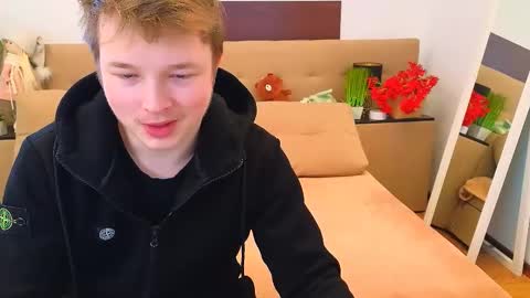 Snapshot of ollistiw chatting on 02-22-26, 07:19 Olli and Stiw online show from 02-22-26, 07:19