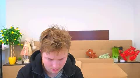 Snapshot of ollistiw chatting on 02-26-26, 09:08 Olli and Stiw online show from 02-26-26, 09:08