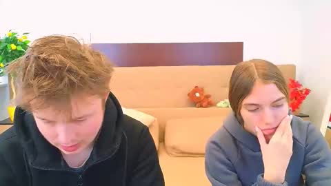 Snapshot of ollistiw chatting on 02-28-26, 08:59 Olli and Stiw online show from 02-28-26, 08:59