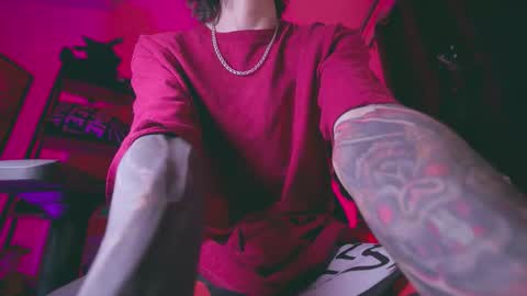     online show from 02-17-26, 01:35