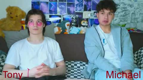 Tony online show from 12-19-25, 08:32