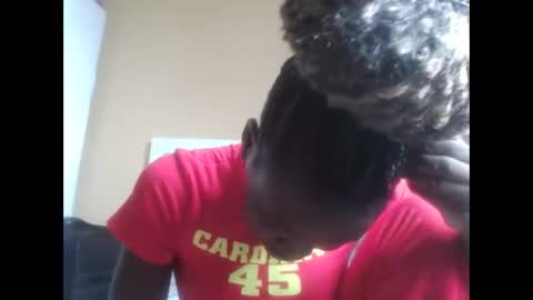 olwami4 online show from 04-05-26, 08:22