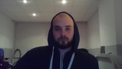 Snapshot of omgwhereim chatting on 12-03-24, 06:17 omgwhereim online show from 12-03-24, 06:17