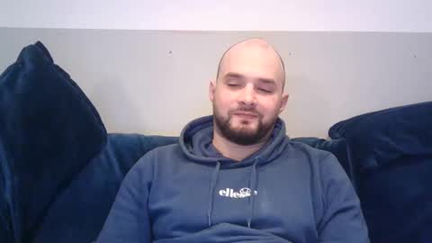 Snapshot of omgwhereim chatting on 02-19-25, 07:05 omgwhereim online show from 02-19-25, 07:05