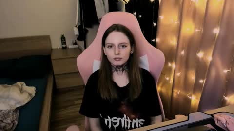 Snapshot of on_yxxx chatting on 09-08-25, 08:19 on_yxxx online show from 09-08-25, 08:19