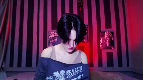 onaloon online show from 12-15-25, 01:54