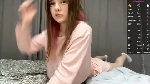 Eva online show from 10-04-25, 05:22