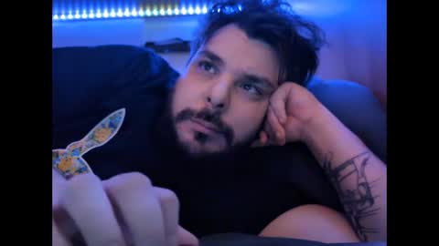 Snapshot of onecrew1 chatting on 01-06-26, 01:48 onecrew1 online show from 01-06-26, 01:48