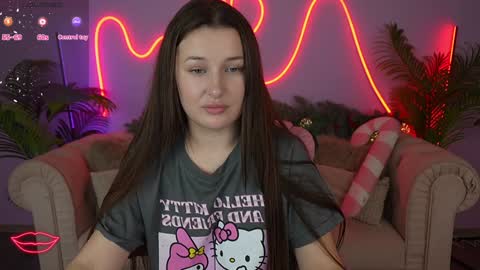 L A Y A online show from 01-22-25, 05:59