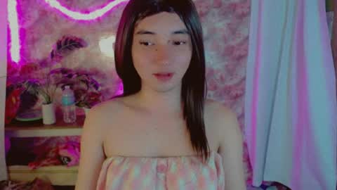 Snapshot of onelesslonelygirl69 chatting on 08-01-26, 07:35 KLIER online show from 08-01-26, 07:35