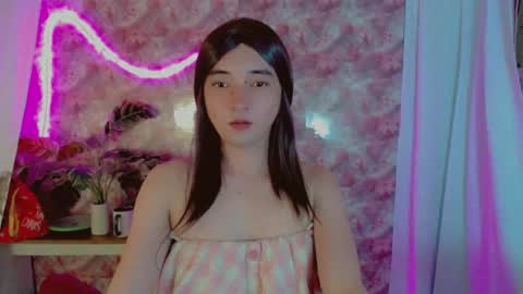 Snapshot of onelesslonelygirl69 chatting on 08-03-26, 02:00 KLIER online show from 08-03-26, 02:00