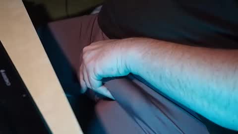 OneManMafia online show from 10-25-25, 03:40