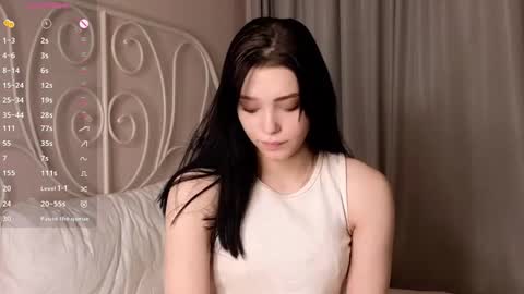 Snapshot of onemoreecall chatting on 02-18-25, 02:27 Lexi online show from 02-18-25, 02:27