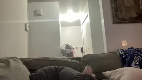 Snapshot of onemoreontherocks chatting on 10-05-25, 04:44 Onemoreontherocks online show from 10-05-25, 04:44