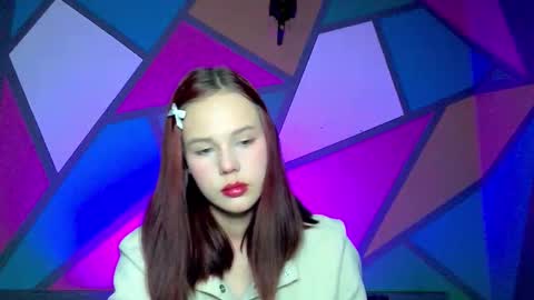 onessandra online show from 09-19-25, 03:52