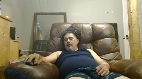 Snapshot of onewayallday chatting on 02-26-25, 03:19 onewaykenny online show from 02-26-25, 03:19