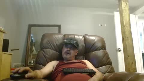 Snapshot of onewayallday chatting on 03-04-25, 06:18 onewaykenny online show from 03-04-25, 06:18