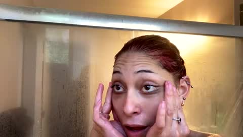 Snapshot of only_siren chatting on 09-25-25, 07:39 Only siren online show from 09-25-25, 07:39