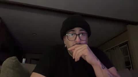 Snapshot of only_yours970 chatting on 11-21-25, 09:52 only_yours970 online show from 11-21-25, 09:52