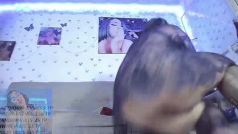 Snapshot of onlybluex chatting on 12-04-24, 05:27 ONLFNS 50 DISCOUNT..SOPHIEHASPER online show from 12-04-24, 05:27