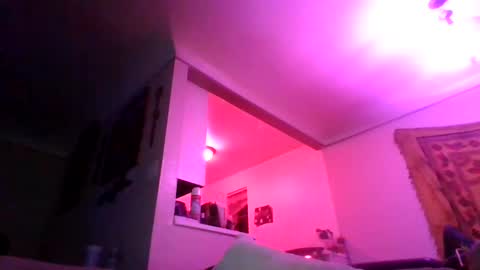 onlyroomies online show from 10-11-25, 09:08
