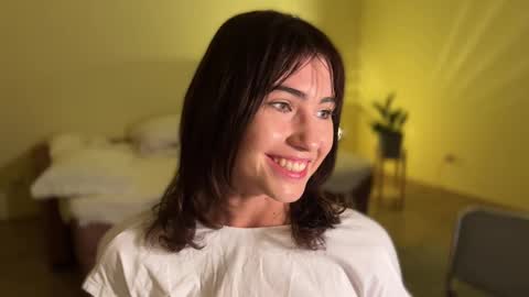 Helen online show from 03-12-25, 06:33