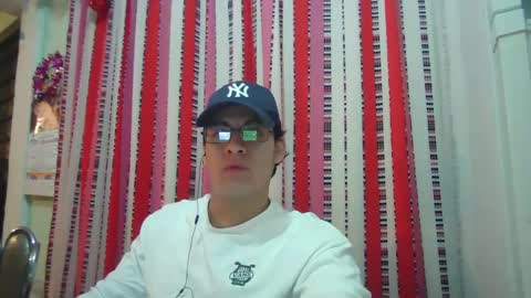 oomaurooo online show from 12-26-24, 06:19