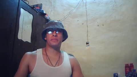 oomaurooo online show from 09-20-25, 07:09