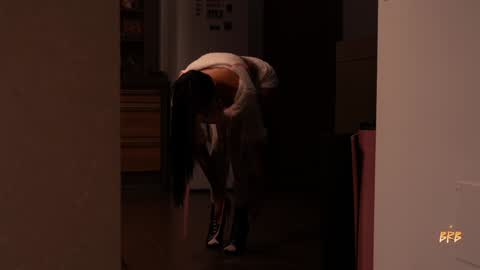 Eva online show from 01-15-25, 07:12