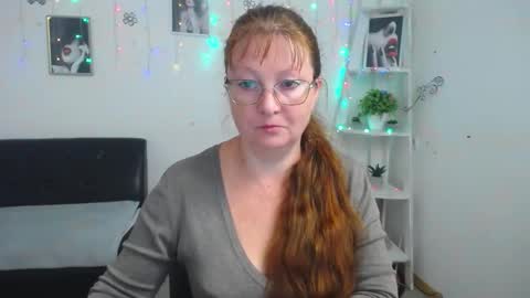 Vanessa online show from 09-20-25, 05:08