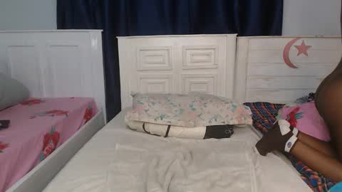 Snapshot of opticfantasy chatting on 02-24-26, 01:14 opticfantasy online show from 02-24-26, 01:14